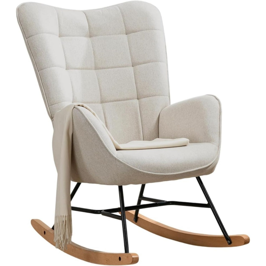 Poltrona da soggiorno con braccioli in legno massello beige